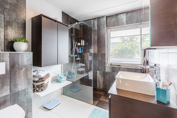Medium property photo - Schalkhaarstraat 89, 5035 GR Tilburg